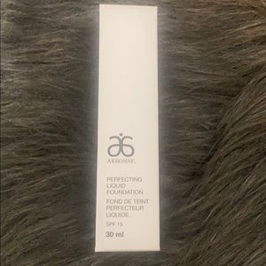 Arbonne perfect liquid foundation